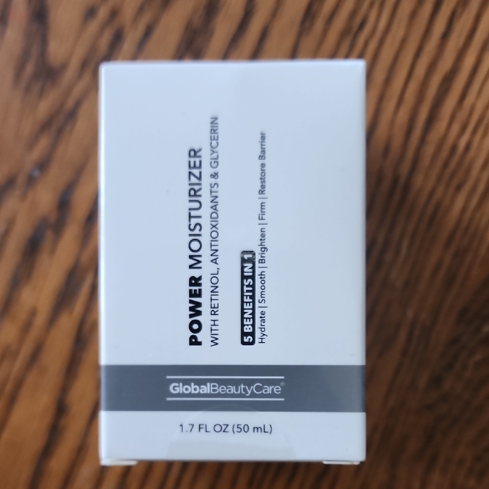Global Beauty Care Power Moisturizer